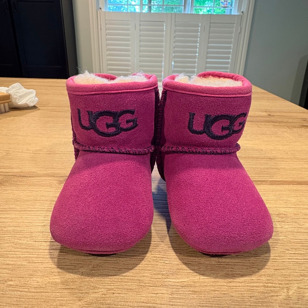 UGG Jesse II Baby Boots Pink Suede Sheepskin Booties 1007100I Size 0/1 Infant